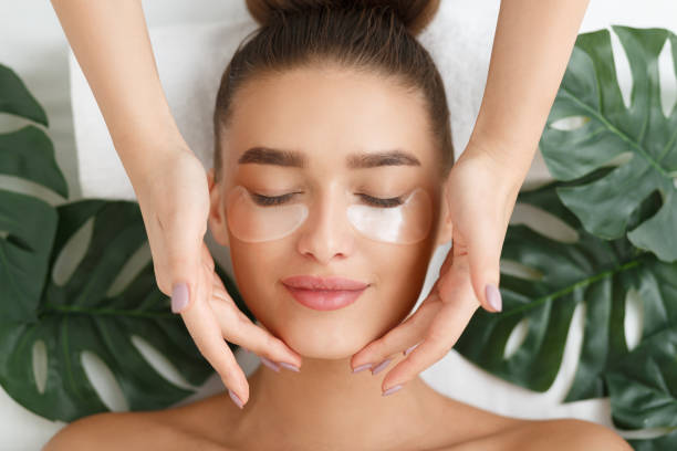 How to do Eye Massage for Dark Circles
