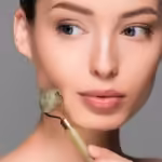 How to Massage your Face with Jade Roller 3 How to Massage your Face with Jade Roller